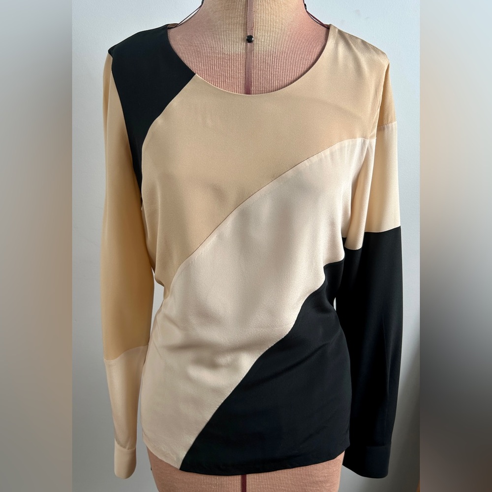 Diane Von Furstenberg Seraphina Silk Colorblock Blouse Size 6 NWOT